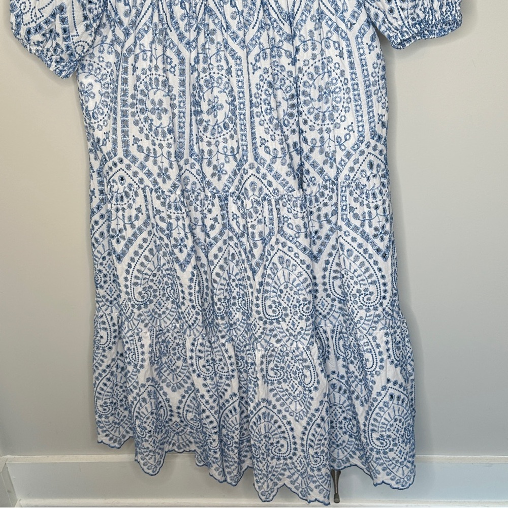 City Chic Brodie 2 Tone Eyelet Maxi Dress Cottagecore Preppy Size Small (16) - Picture 8 of 15